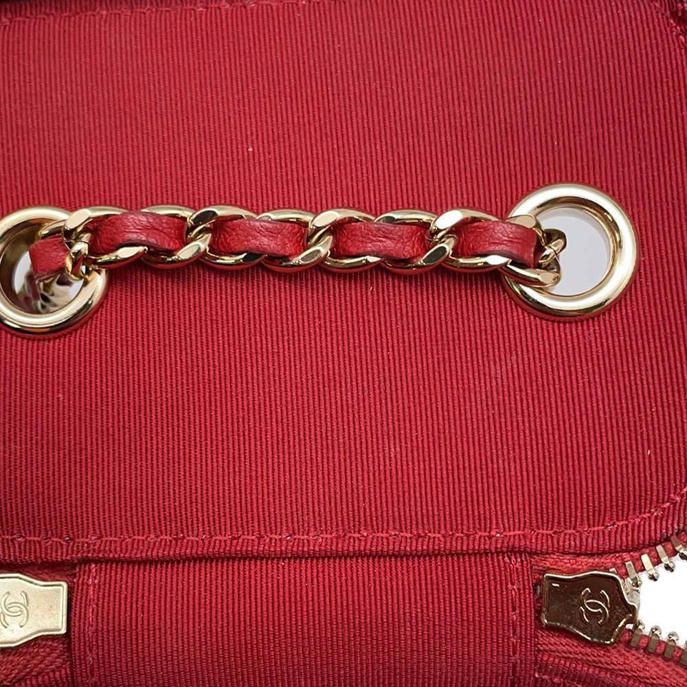 Chanel Accessory Bag Vanity Matelasse Lambskin Pouch Mark Coco - Picture 7 of 11